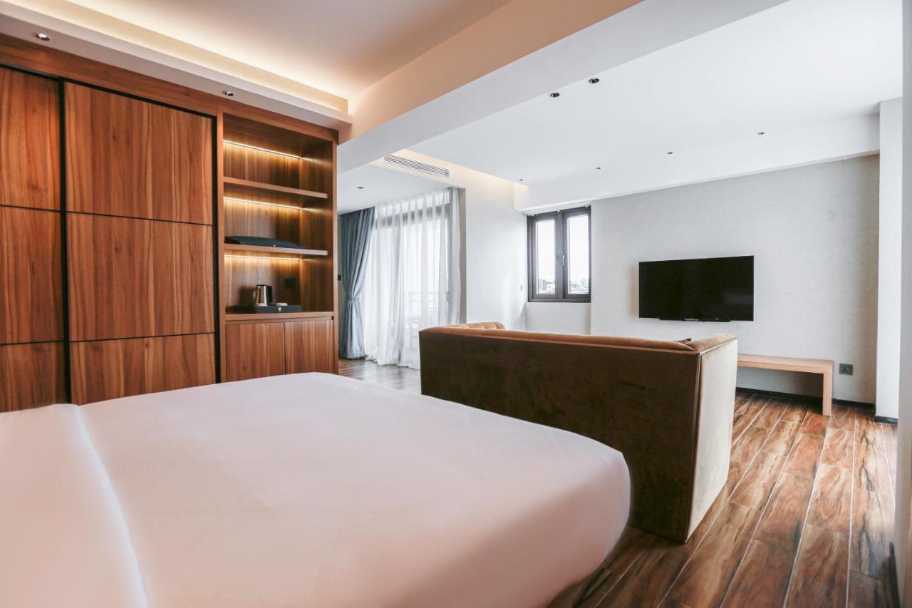Hotel Casiana & Events Center Tagaytay Managed By Hii 大雅台 外观 照片