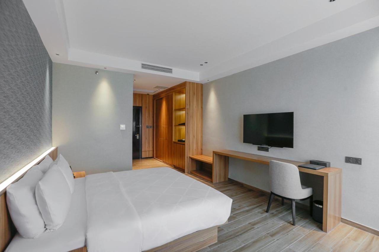 Hotel Casiana & Events Center Tagaytay Managed By Hii 大雅台 外观 照片